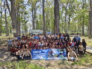 Addressing the Threats of Global Warming and Forest Destruction: Carbon Nature and UGM Encourage Elementary School Students to Plant Trees for the Earth – At KHDTK Blora